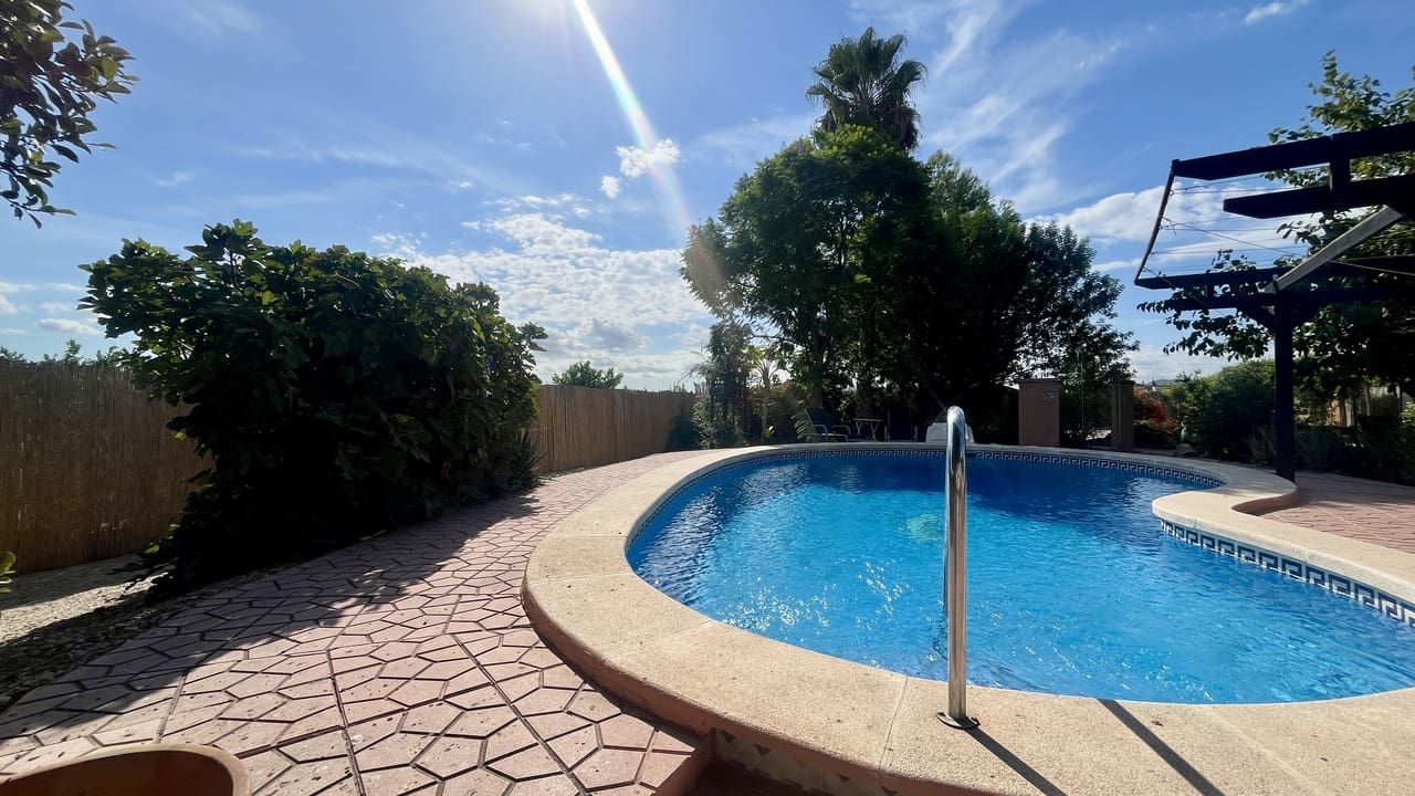 3 soveværelse Villa til salg i Orihuela Costa med swimmingpool - € 375.000 (Ref: 9622958)