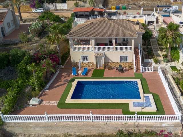 3 makuuhuone Huvila myytävänä paikassa Algorfa mukana uima-altaan 
autotalli - 599 990 € (Ref: 9622963)