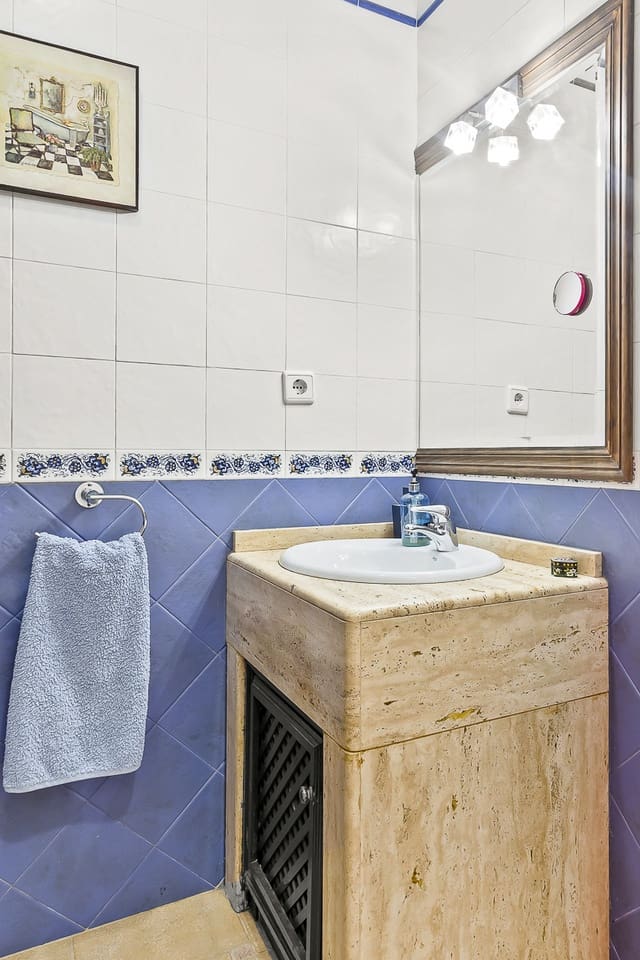 3 makuuhuone Huvila myytävänä paikassa Algorfa mukana uima-altaan 
autotalli - 599 990 € (Ref: 9622963)