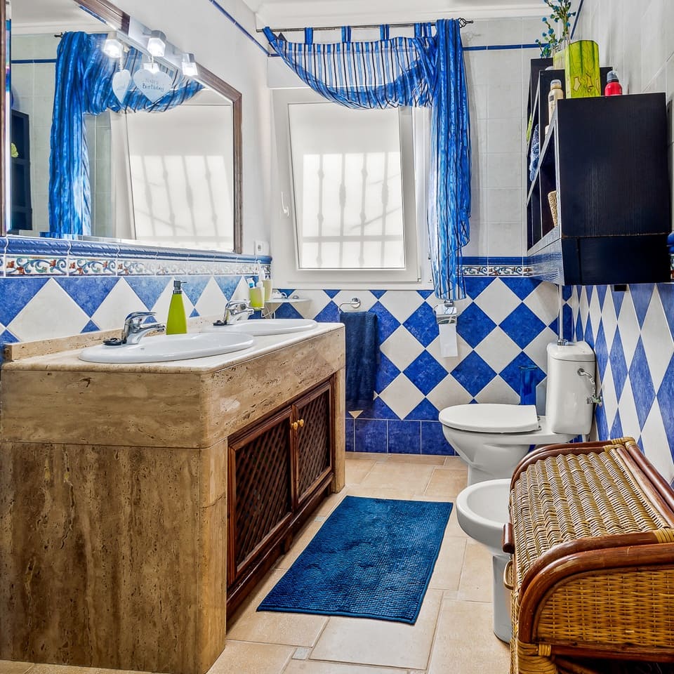 3 makuuhuone Huvila myytävänä paikassa Algorfa mukana uima-altaan 
autotalli - 599 990 € (Ref: 9622963)