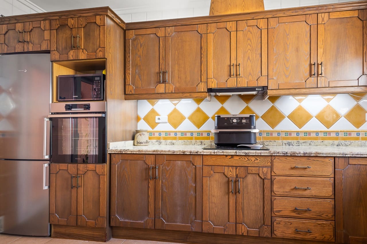 3 makuuhuone Huvila myytävänä paikassa Algorfa mukana uima-altaan 
autotalli - 599 990 € (Ref: 9622963)