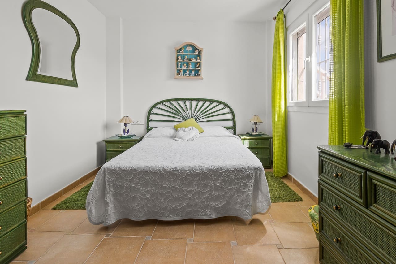 3 makuuhuone Huvila myytävänä paikassa Algorfa mukana uima-altaan 
autotalli - 599 990 € (Ref: 9622963)