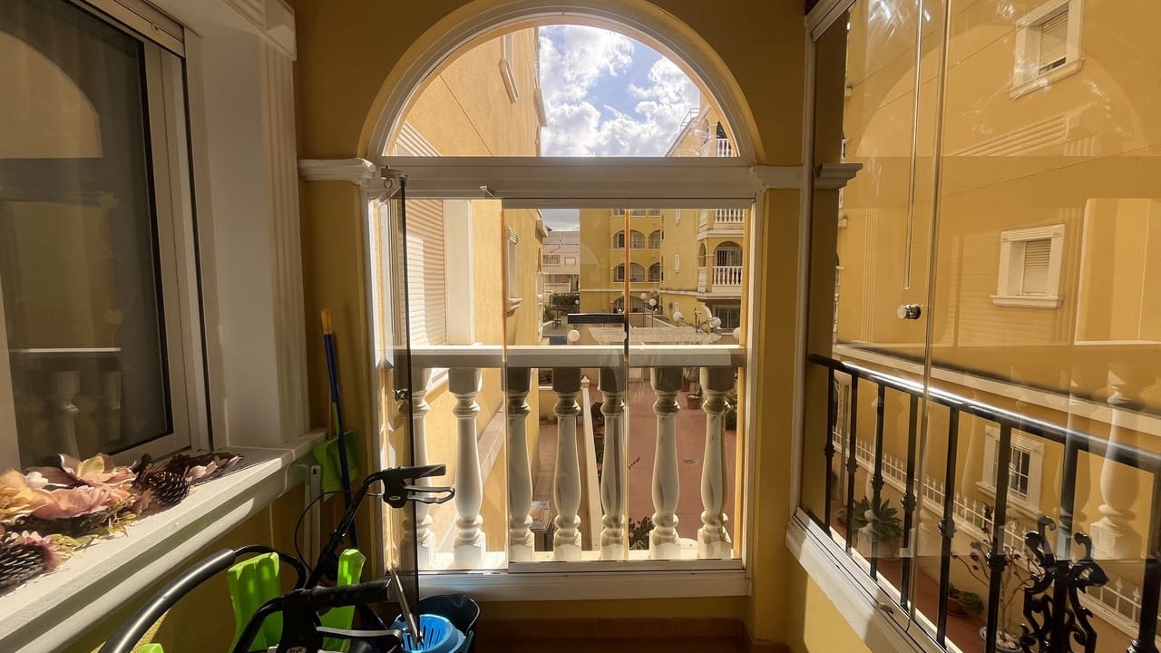 Apartamento de 2 habitaciones en Algorfa en venta con piscina garaje - 118.995 € (Ref: 9622975)