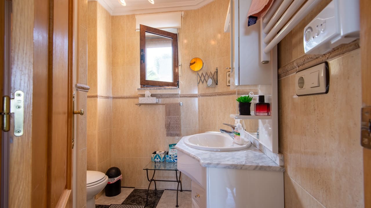 4 slaapkamer Villa te koop in Algorfa met zwembad garage - € 770.000 (Ref: 9622980)