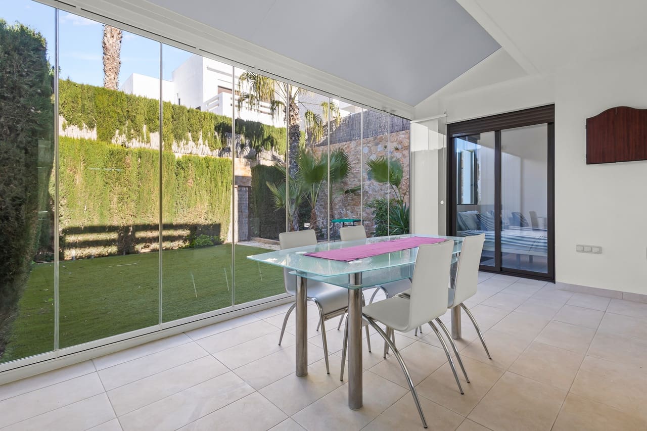 3 Zimmer Villa zu verkaufen in Algorfa mit Pool Garage - 349.995 € (Ref: 9622987)