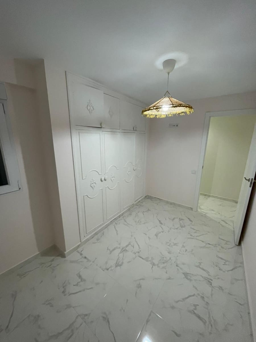 3 soveværelse Lejlighed til salg i Torrevieja - € 245.000 (Ref: 9625339)