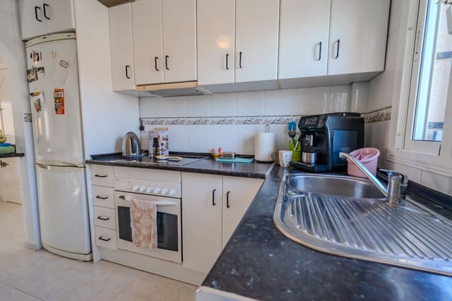 2 bedroom Apartment for sale in Doña Pepa, Rojales with pool - € 159,000 (Ref: 9626363)