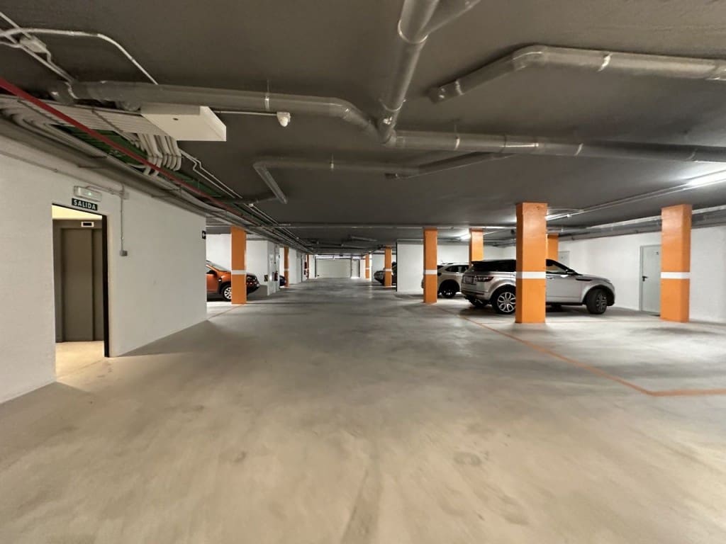 2 sypialnia Apartament na sprzedaż w Las Colinas Golf z basenem garażem - 475 000 € (Ref: 9626371)