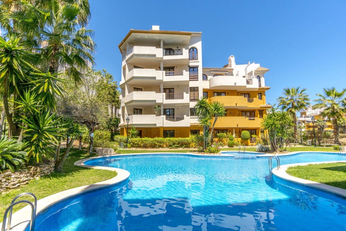 Apartamento de 2 habitaciones en Orihuela Costa en venta con piscina - 299.900 € (Ref: 9626372)