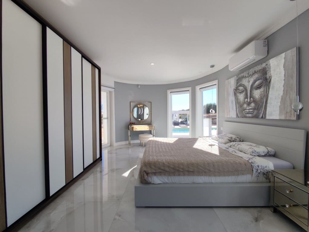 3 bedroom Villa for sale in Mudamiento with pool - € 660,000 (Ref: 9626373)