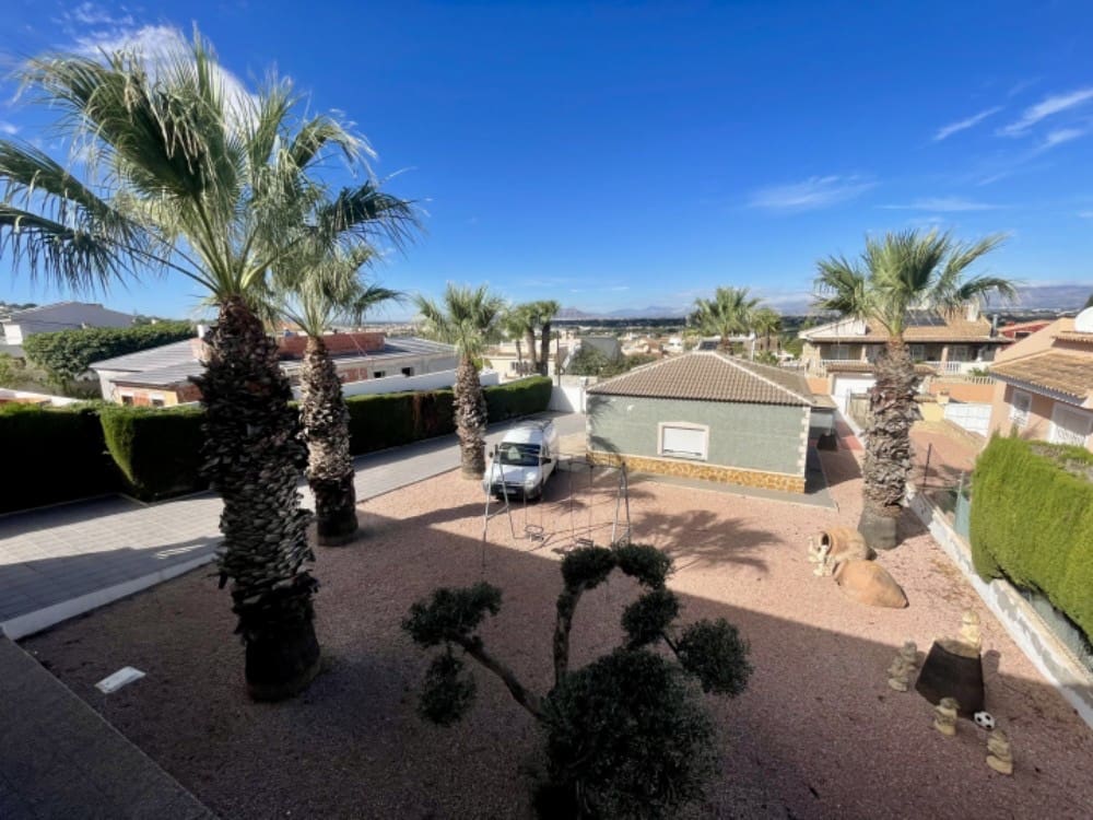 4 soverom Villa til salgs i Pueblo Lucero med svømmebasseng garasje - € 735 000 (Ref: 9631466)