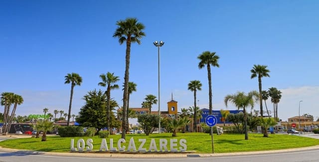 4 soveværelse Villa til salg i Las Lomas de Rame - Bahía Bella, Los Alcázares med swimmingpool garage - € 390.000 (Ref: 9633894)