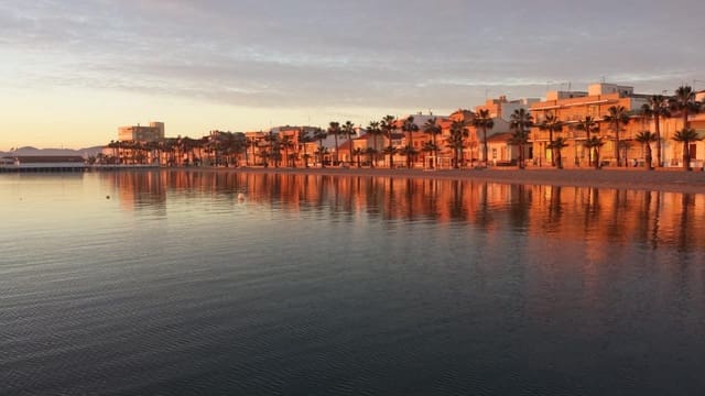 4 soveværelse Villa til salg i Las Lomas de Rame - Bahía Bella, Los Alcázares med swimmingpool garage - € 390.000 (Ref: 9633894)