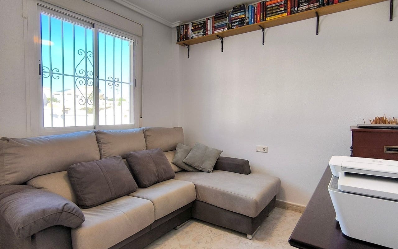 4 sovrum Villa till salu i Ciudad Quesada med pool - 385 000 € (Ref: 9634788)