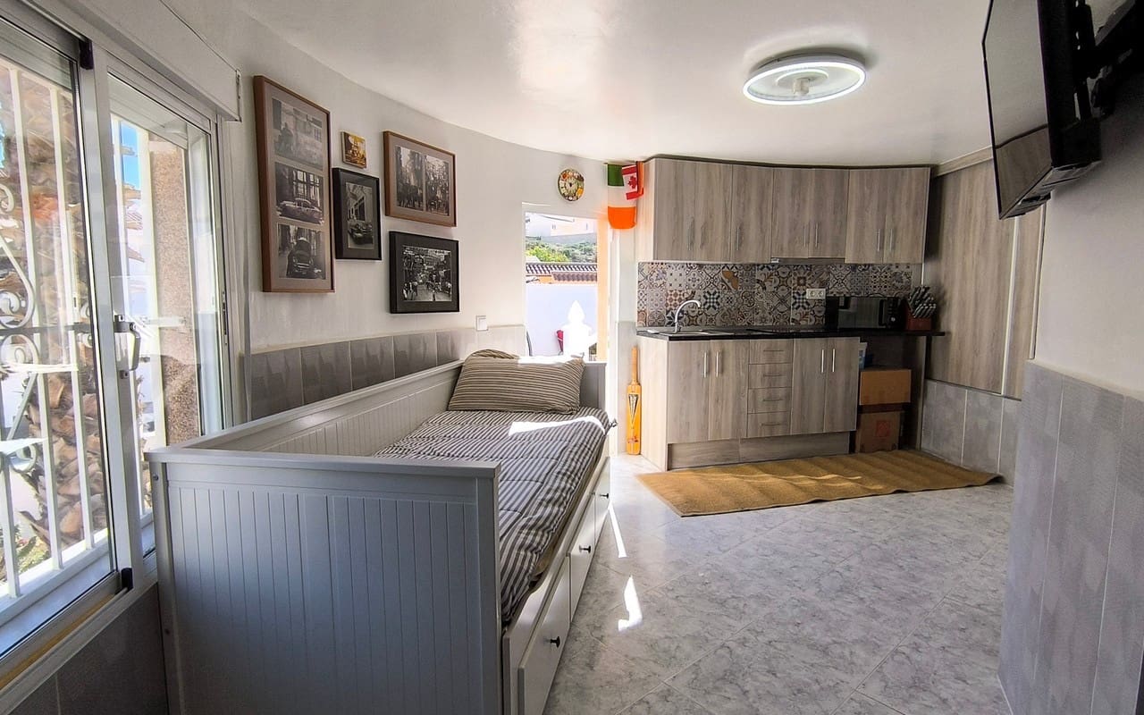4 sovrum Villa till salu i Ciudad Quesada med pool - 385 000 € (Ref: 9634788)