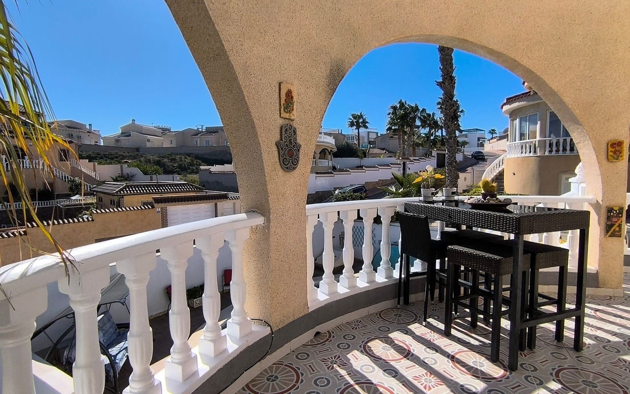 4 sovrum Villa till salu i Ciudad Quesada med pool - 385 000 € (Ref: 9634788)