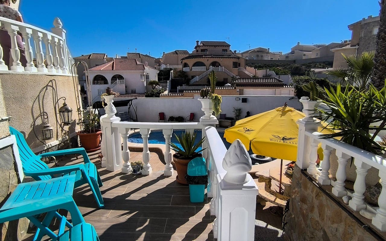 4 sovrum Villa till salu i Ciudad Quesada med pool - 385 000 € (Ref: 9634788)