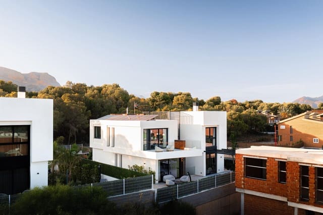 4 slaapkamer Villa te koop in Barranco Hondo, La Nucia met zwembad garage - € 1.095.000 (Ref: 9640124)