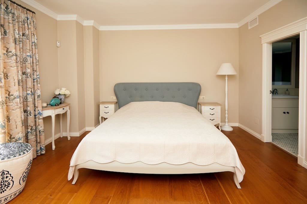 Chalet de 5 habitaciones en Ciudad Quesada en venta con piscina - 790.000 € (Ref: 9649875)