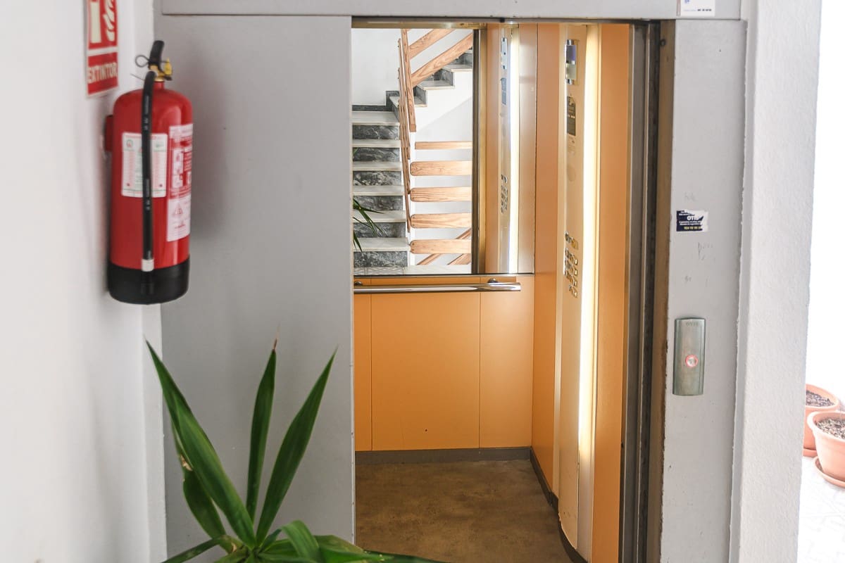 2 sypialnia Apartament na sprzedaż w Punta Prima z basenem - 217 500 € (Ref: 9651245)