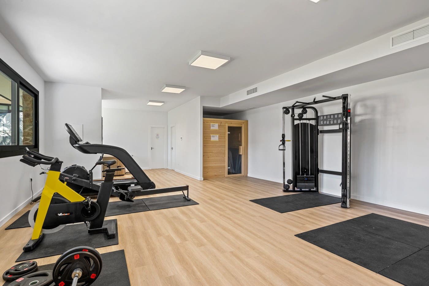 2 slaapkamer Appartement te koop in Los Altos met zwembad garage - € 349.000 (Ref: 9651325)