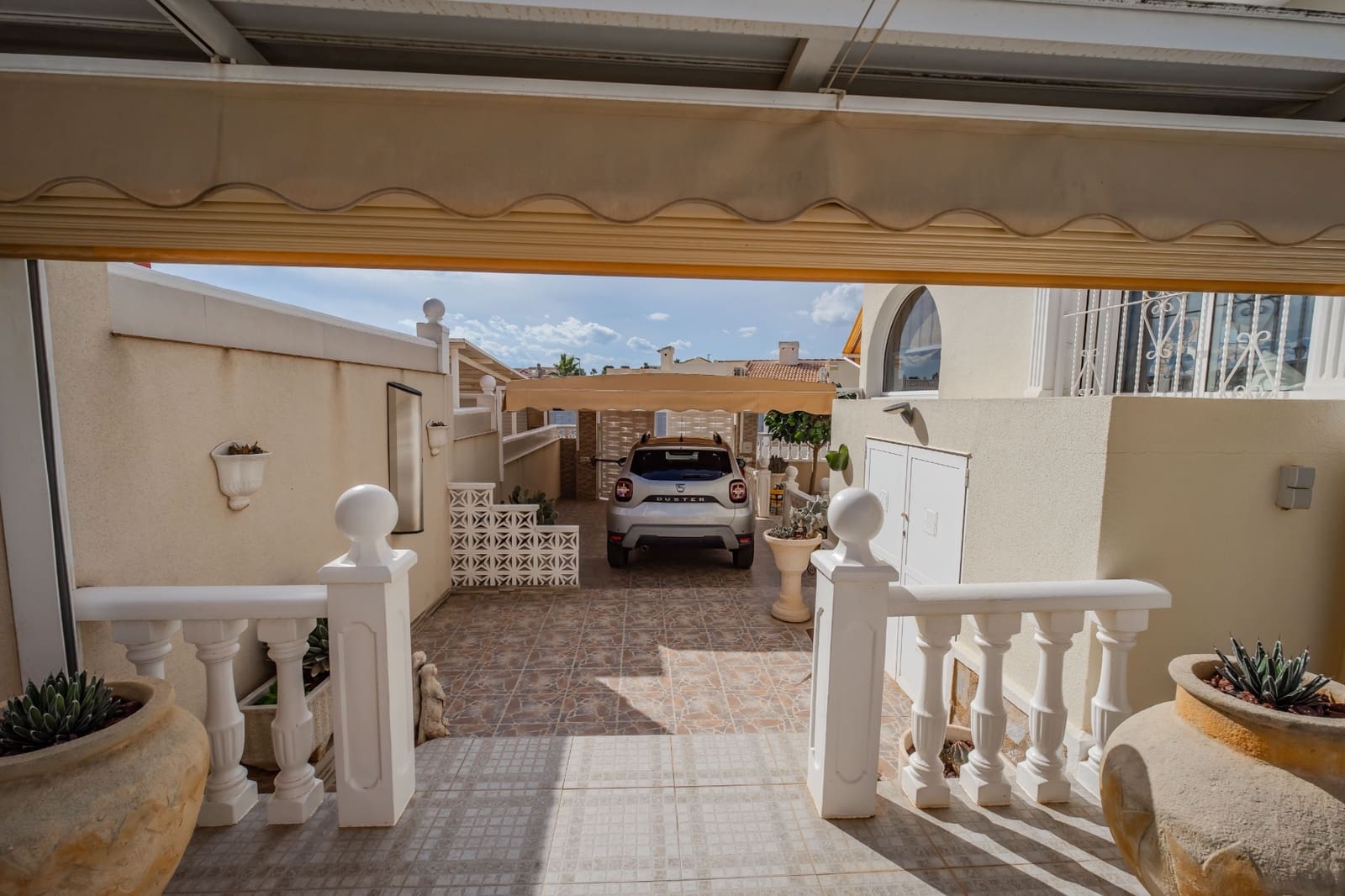 2 bedroom Semi-detached Villa for sale in Ciudad Quesada with pool - € 210,000 (Ref: 9656503)