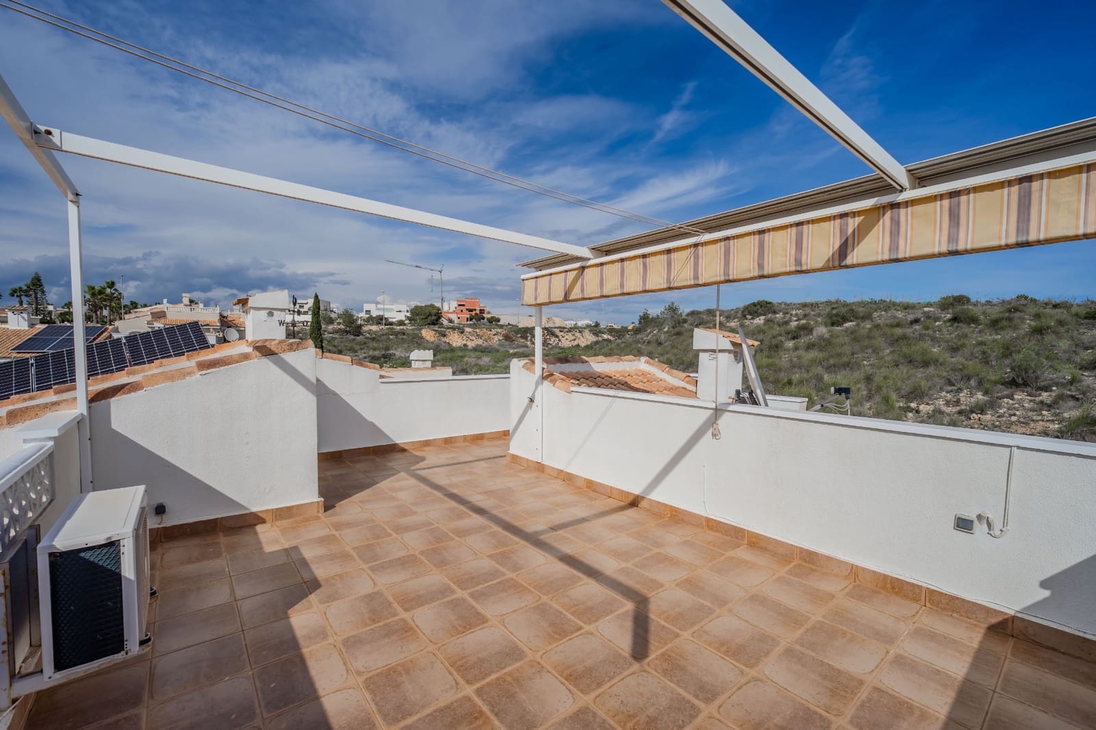 2 bedroom Semi-detached Villa for sale in Ciudad Quesada with pool - € 210,000 (Ref: 9656503)