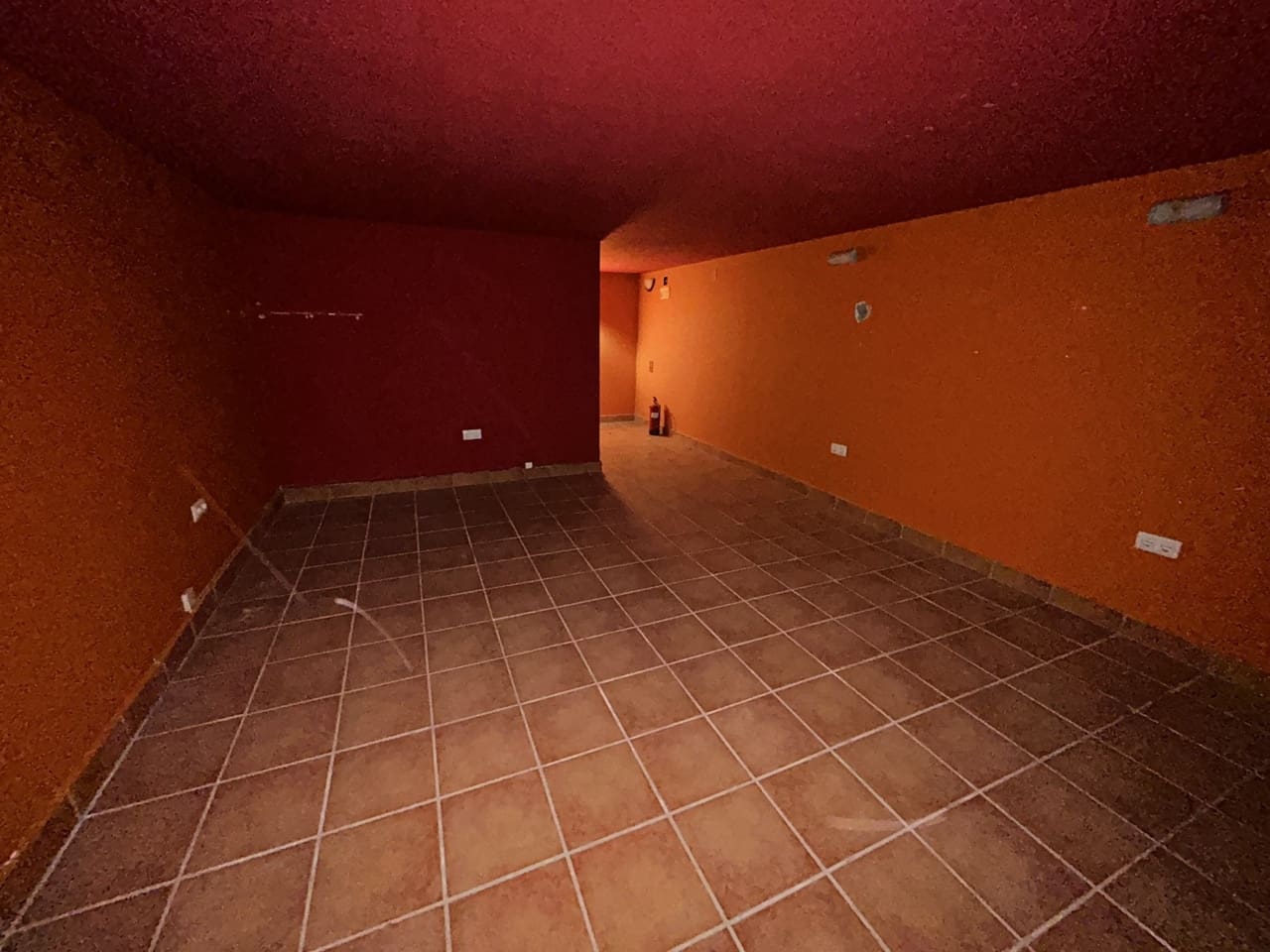 Kommersiell till salu i Villamartin - 180 000 € (Ref: 9658340)