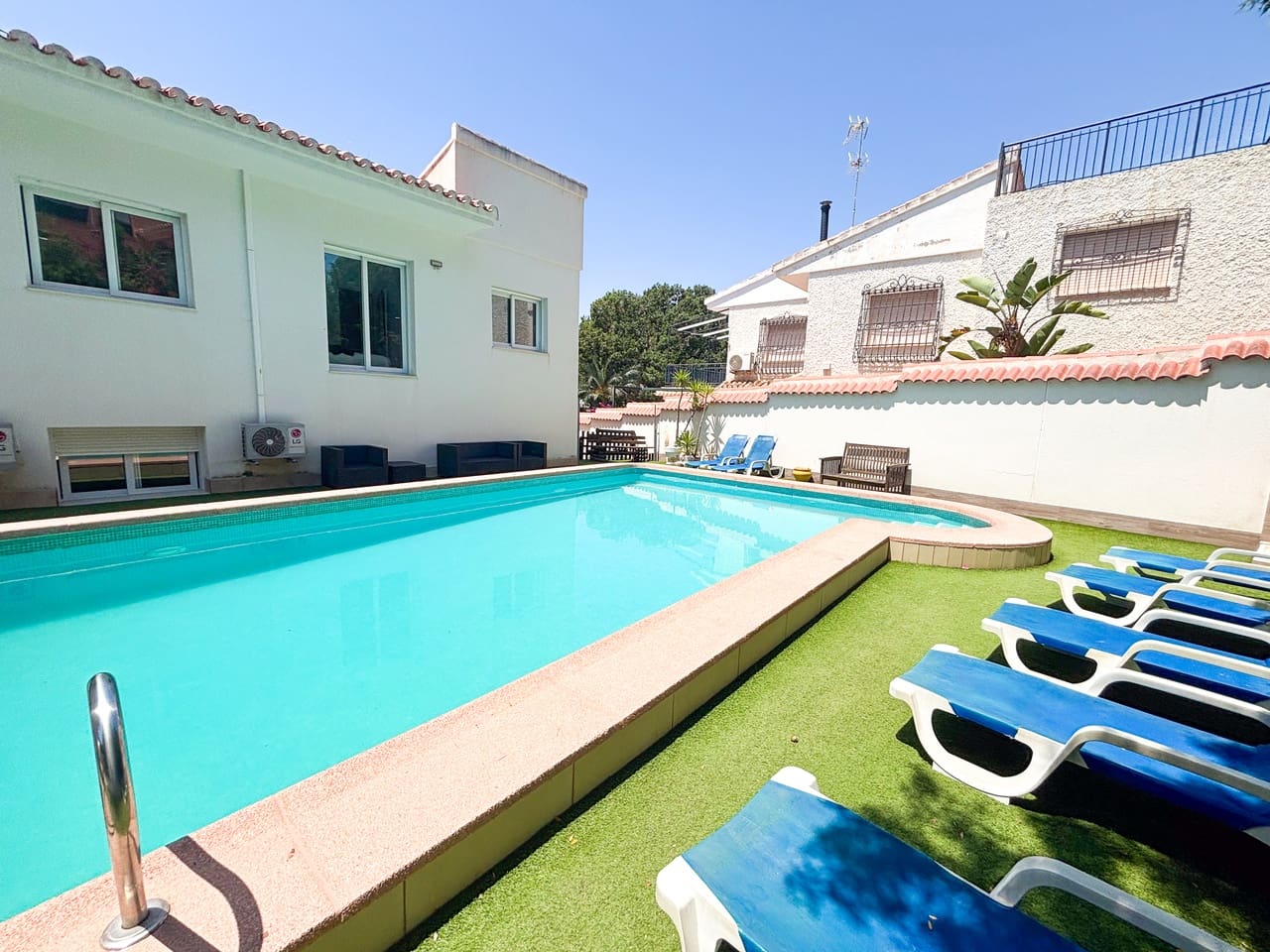 7 chambre Villa/Maison à vendre à Dehesa de Campoamor avec piscine garage - 1 350 000 € (Ref: 9658345)