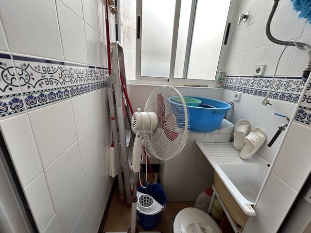 2 slaapkamer Appartement te koop in Centro, Los Alcázares met garage - € 124.000 (Ref: 9658350)