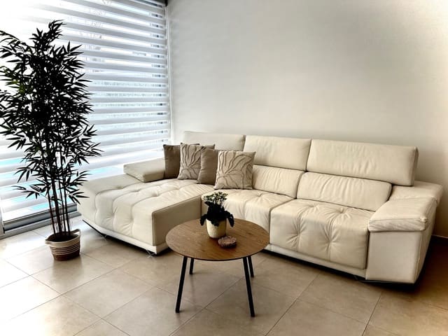 2 Zimmer Villa zu verkaufen in Lo Pagan, San Pedro del Pinatar mit Pool - 305.000 € (Ref: 9658354)