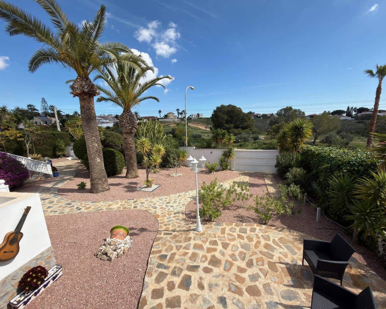 Chalet de 3 habitaciones en Ciudad Quesada en venta con piscina - 579.950 € (Ref: 9667087)