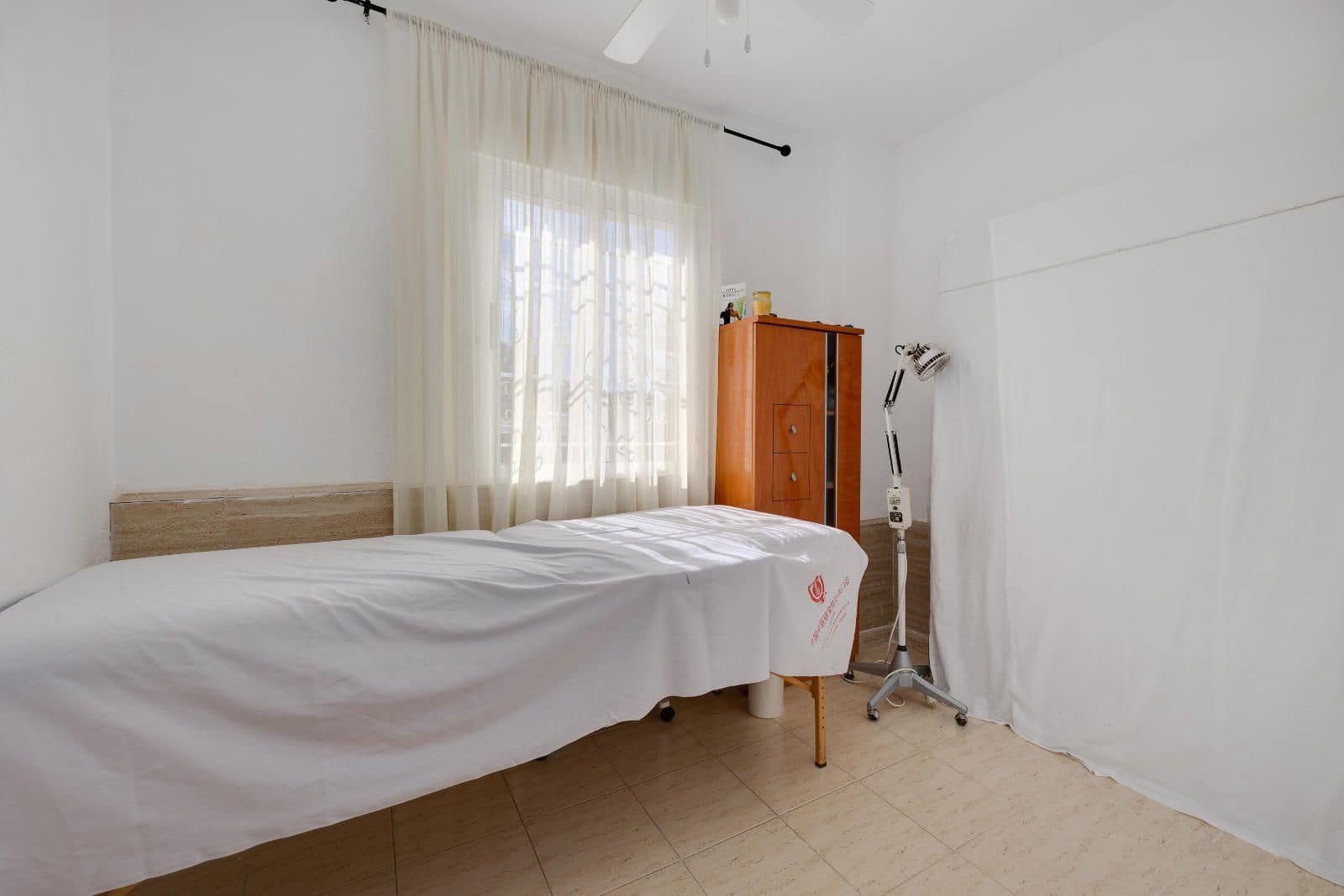 3 Zimmer Apartment zu verkaufen in San Luis mit Pool - 136.969 € (Ref: 9669966)