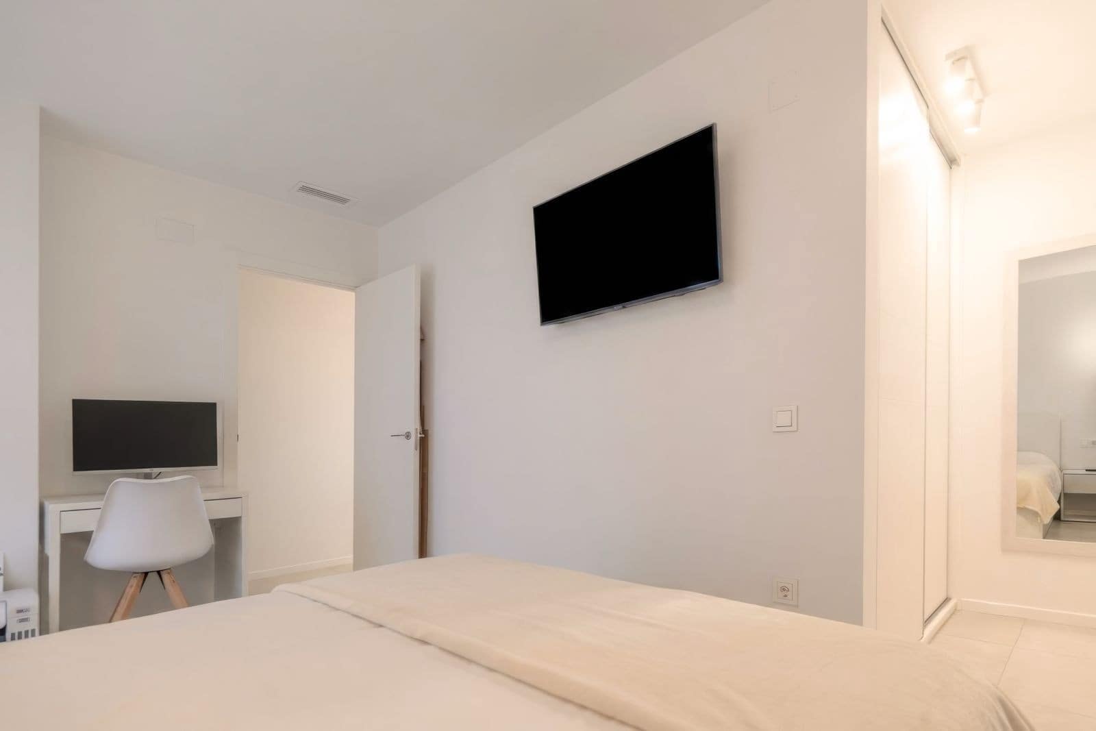 1 bedroom Apartment for sale in Playa Flamenca with pool - € 235,000 (Ref: 9670214)