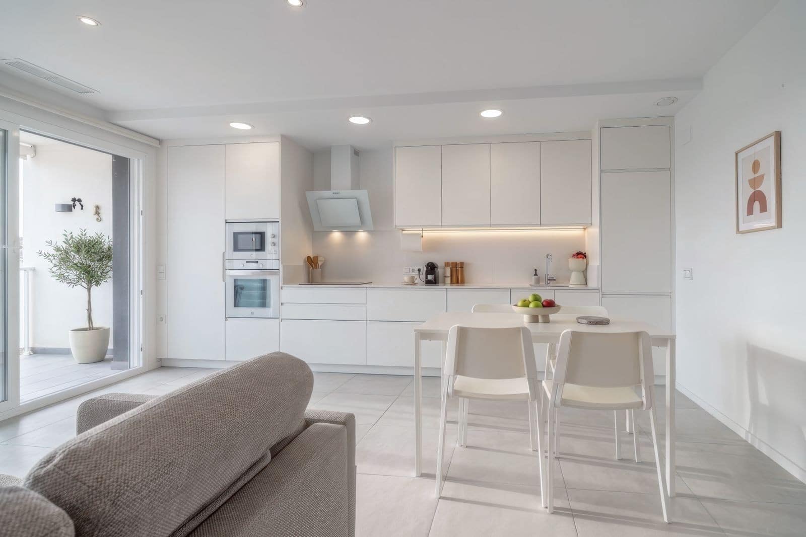 1 bedroom Apartment for sale in Playa Flamenca with pool - € 235,000 (Ref: 9670214)