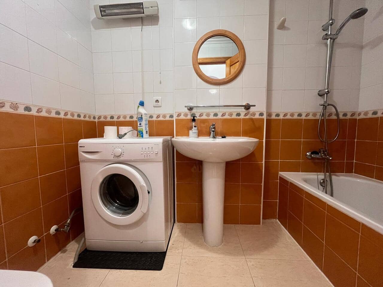 2 soveværelse Lejlighed til salg i Algorfa med swimmingpool - € 111.995 (Ref: 9679496)