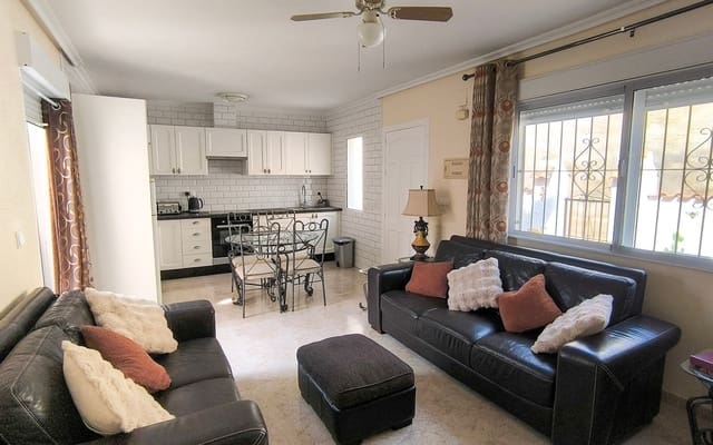 2 soverom Kjedet enebolig til salgs i La Marquesa, Rojales - € 195 000 (Ref: 9684057)