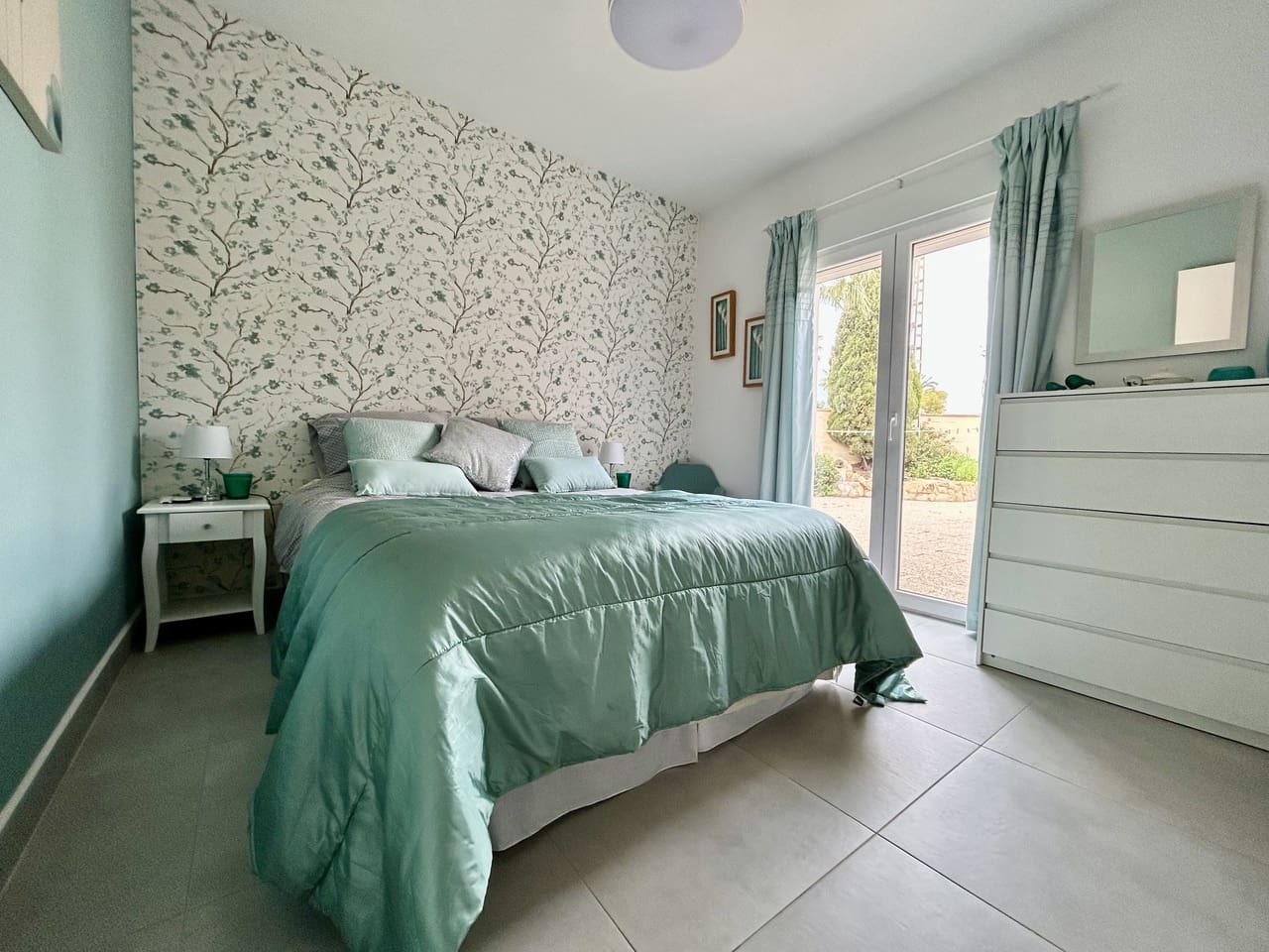 6 soverom Villa til salgs i Cabo Roig med svømmebasseng garasje - € 799 000 (Ref: 9690042)