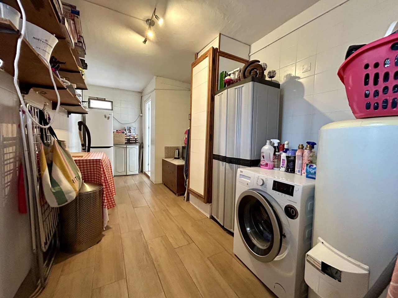 6 soverom Villa til salgs i Cabo Roig med svømmebasseng garasje - € 799 000 (Ref: 9690042)