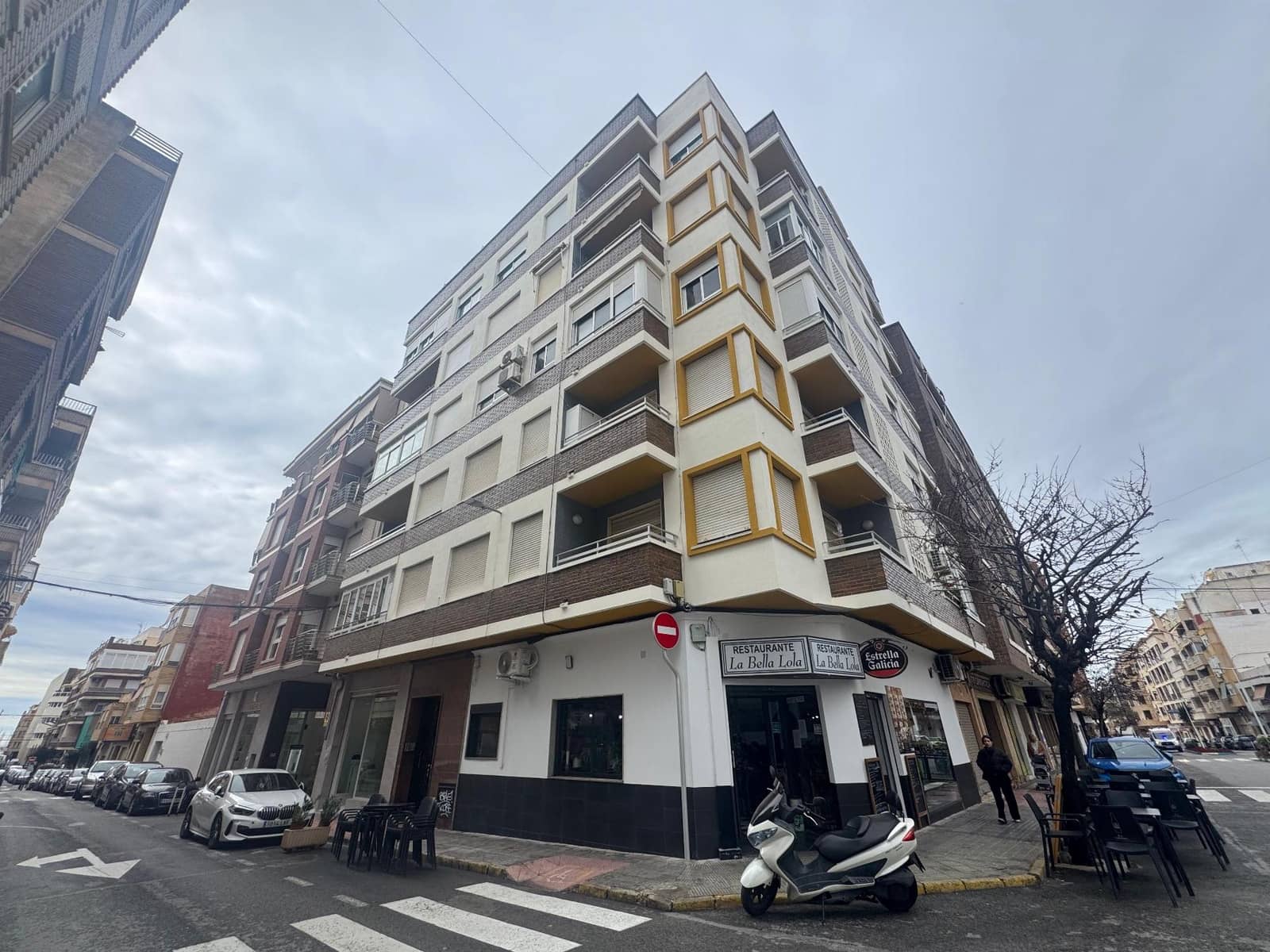 Apartamento de 3 habitaciones en Torrevieja en venta - 199.990 € (Ref: 9694892)