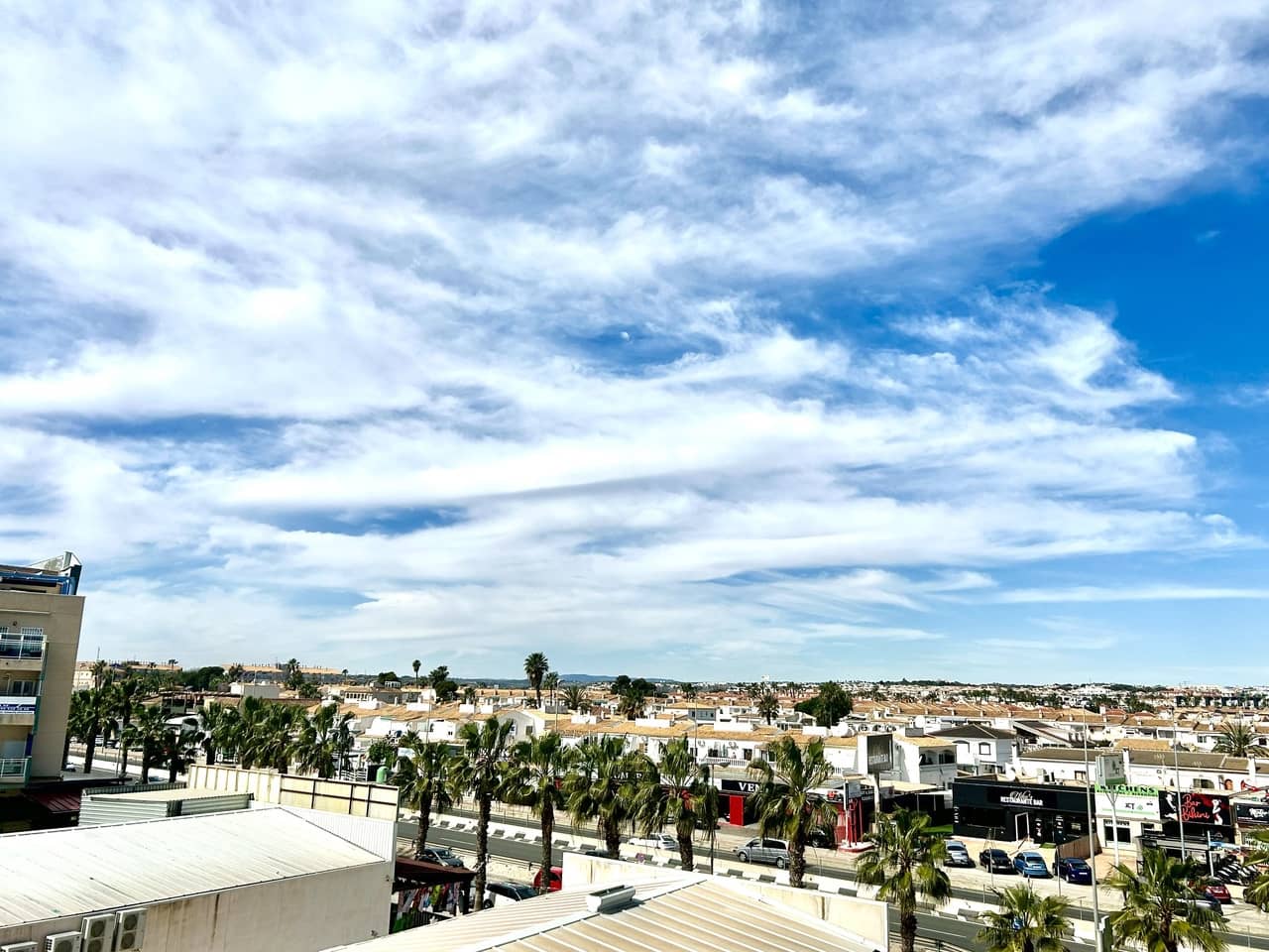 2 bedroom Apartment for sale in Cabo Roig with pool garage - € 174,995 (Ref: 9701410)