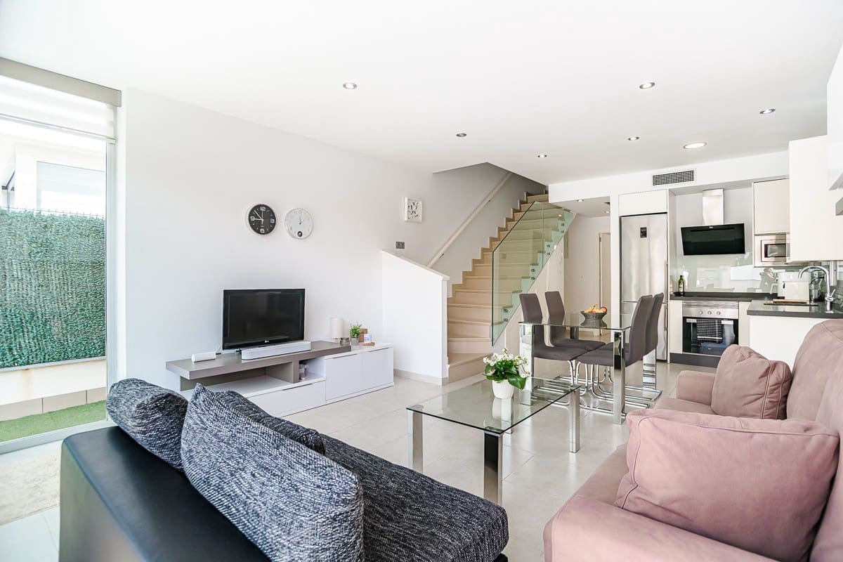 3 slaapkamer Villa te koop in Lo Pagan met zwembad - € 357.000 (Ref: 9704537)