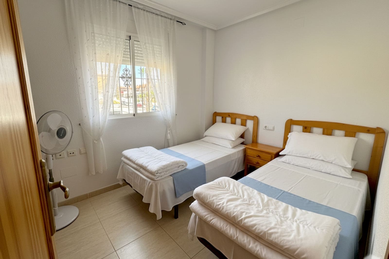 3 slaapkamer Halfvrijstaande villa te koop in Ciudad Quesada met zwembad - € 210.000 (Ref: 9713532)