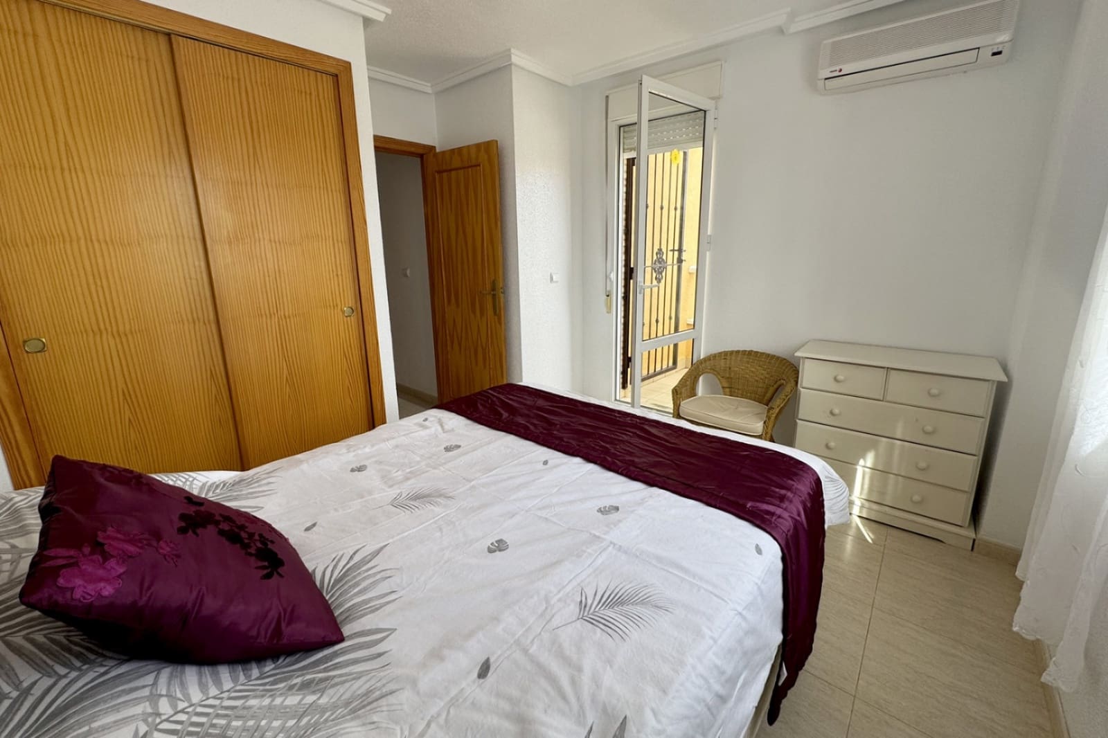 3 slaapkamer Halfvrijstaande villa te koop in Ciudad Quesada met zwembad - € 210.000 (Ref: 9713532)