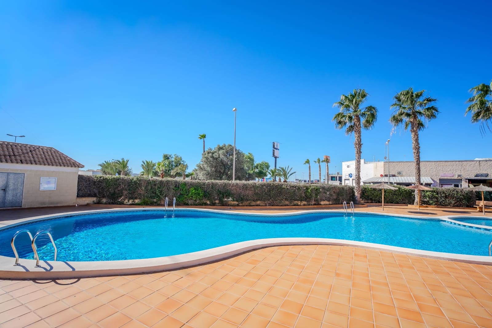 3 slaapkamer Halfvrijstaande villa te koop in Ciudad Quesada met zwembad - € 210.000 (Ref: 9713532)