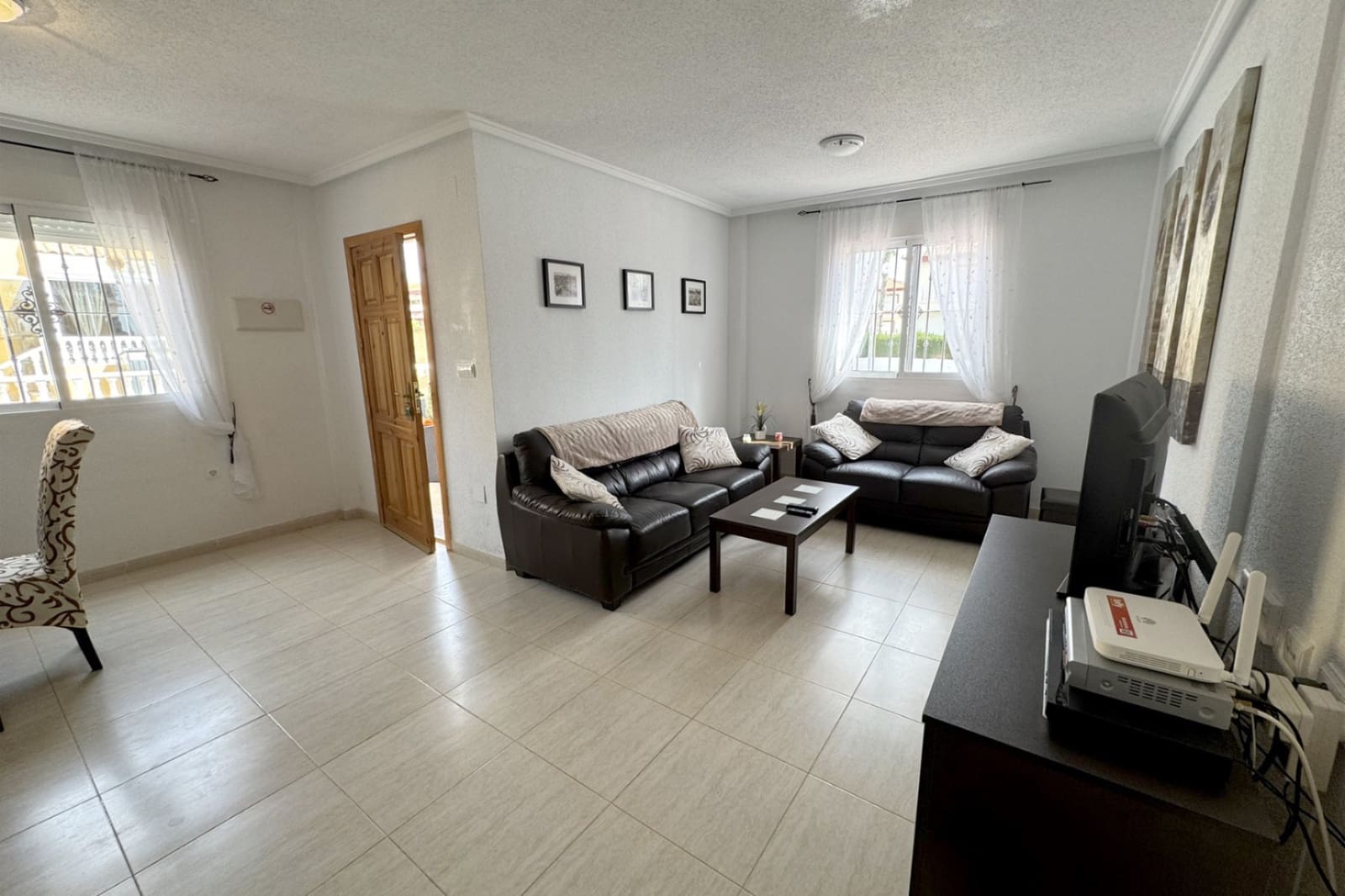 3 slaapkamer Halfvrijstaande villa te koop in Ciudad Quesada met zwembad - € 210.000 (Ref: 9713532)