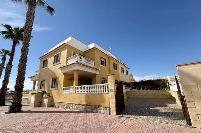 3 soveværelse Semi-Rækkehus til salg i Ciudad Quesada, Rojales med swimmingpool - € 210.000 (Ref: 9713532)