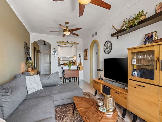 Apartamento de 2 habitaciones en Algorfa en venta con piscina garaje - 145.000 € (Ref: 9714515)