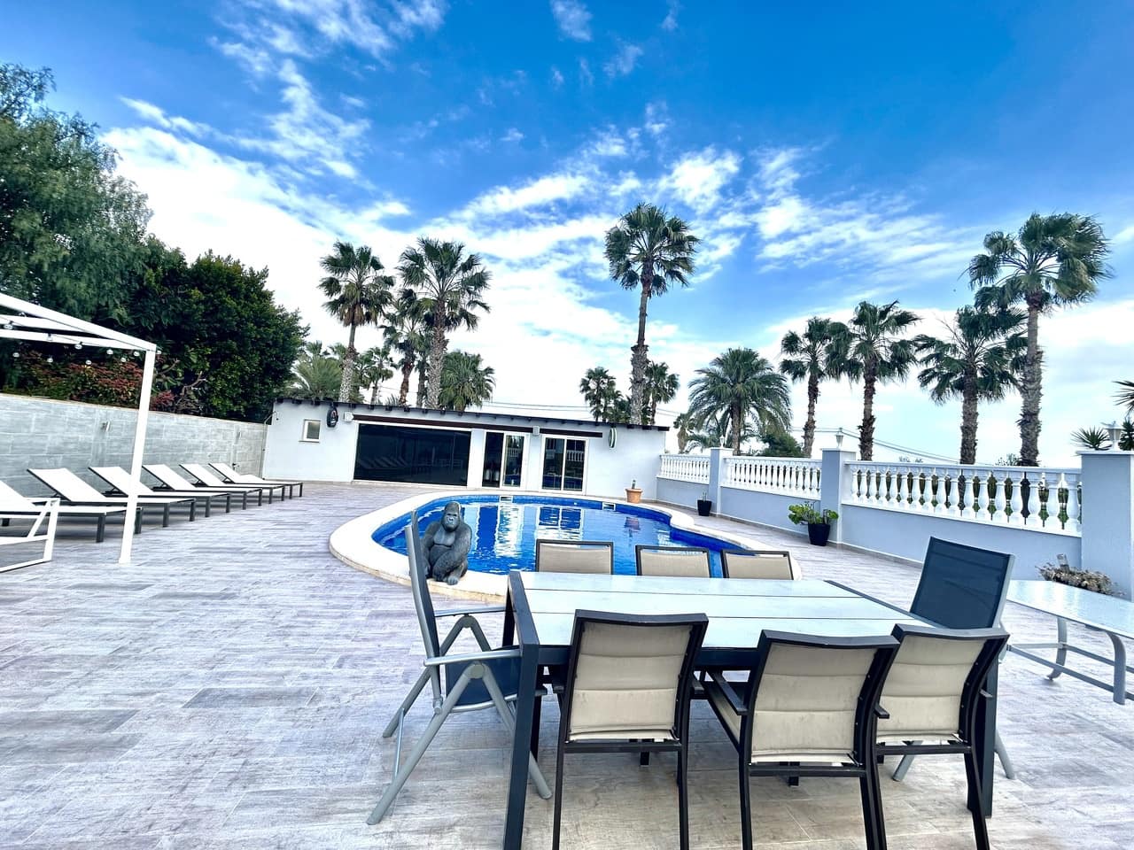 4 Zimmer Villa zu verkaufen in Catral mit Pool Garage - 549.000 € (Ref: 9721108)