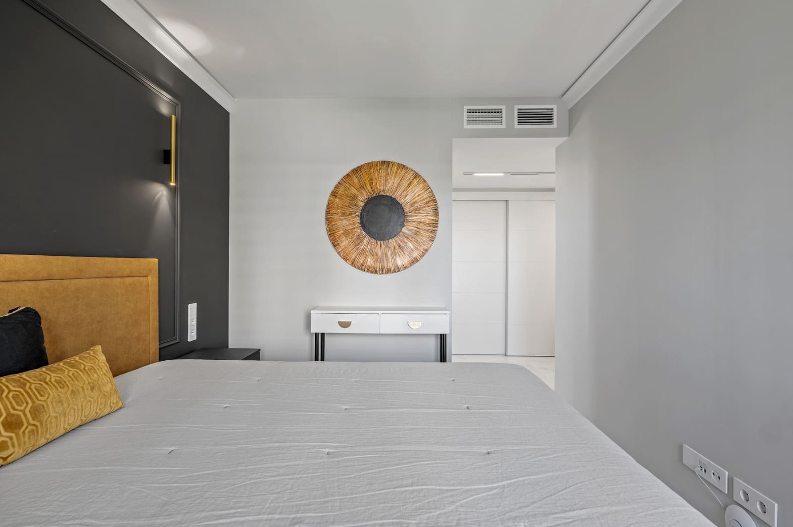 3 slaapkamer Appartement te koop in Orihuela Costa met zwembad - € 1.200.000 (Ref: 9721431)